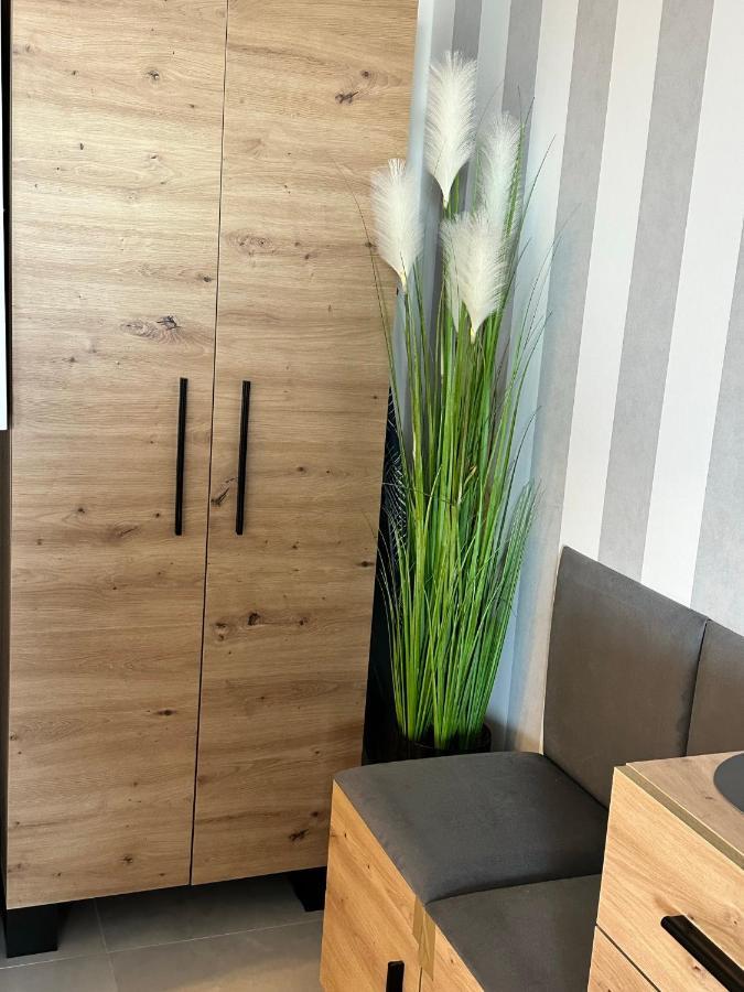 Fewo Sky21 * Langen Exklusives Appartment Vollausstattung / Zentrale Lage *Neu* Dış mekan fotoğraf