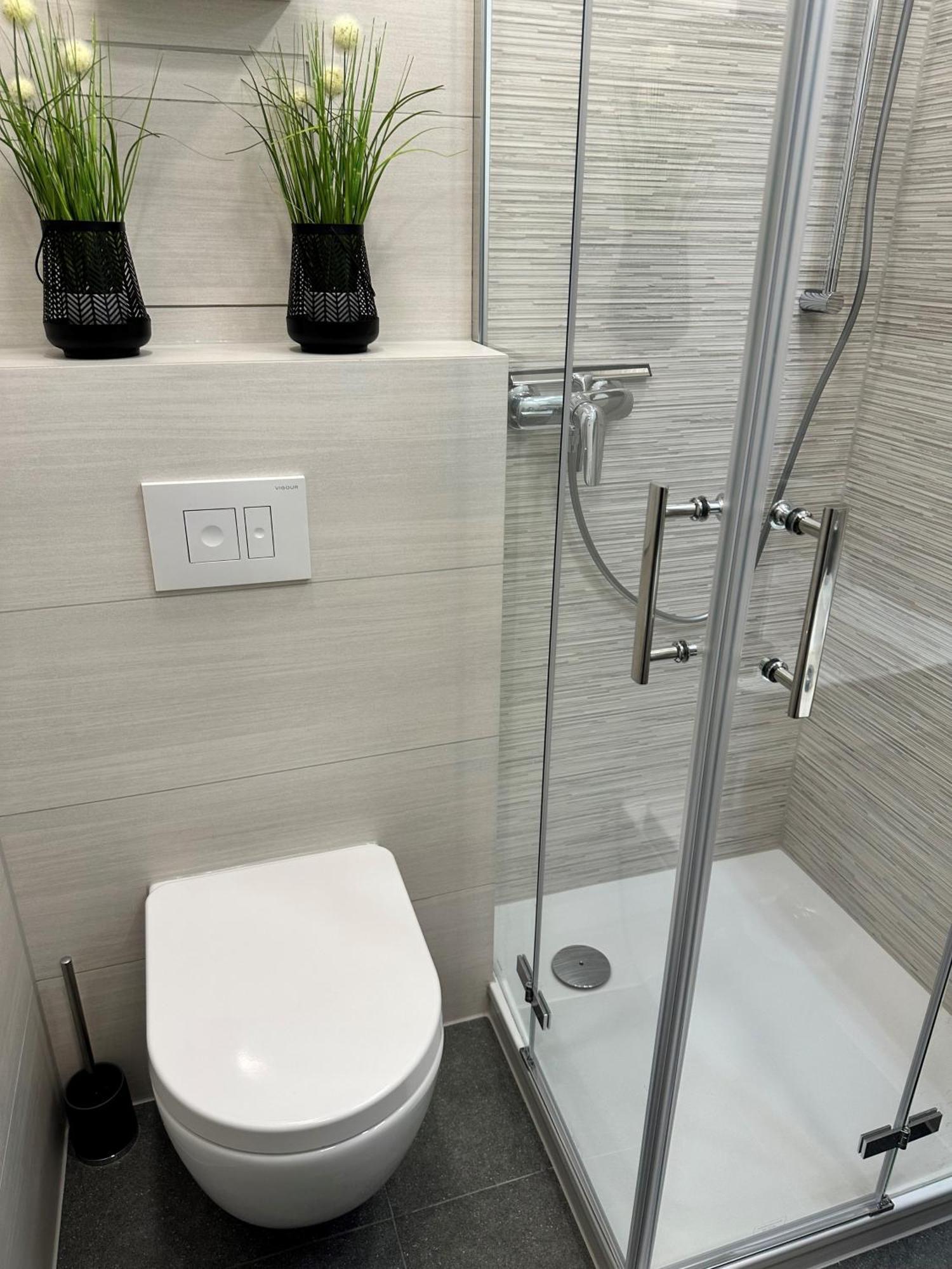 Fewo Sky21 * Langen Exklusives Appartment Vollausstattung / Zentrale Lage *Neu* Dış mekan fotoğraf